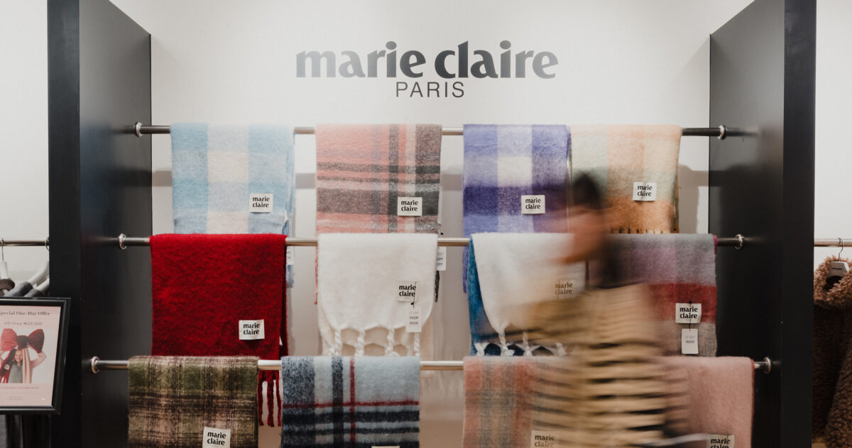 Marie Claire Plaids